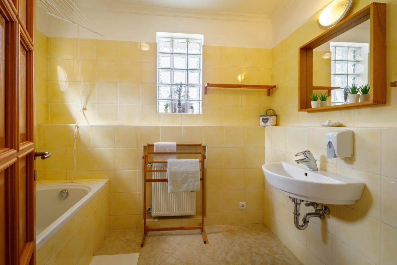 Villa Muzsa Deluxe Balatonfüred Exteriör bild