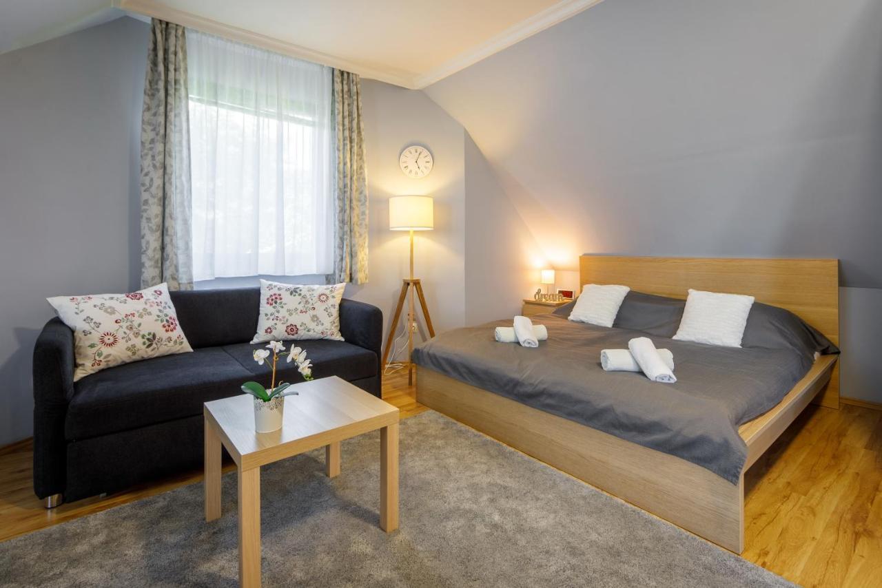 Villa Muzsa Deluxe Balatonfüred Exteriör bild