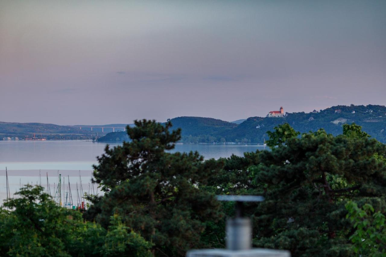 Villa Muzsa Deluxe Balatonfüred Exteriör bild
