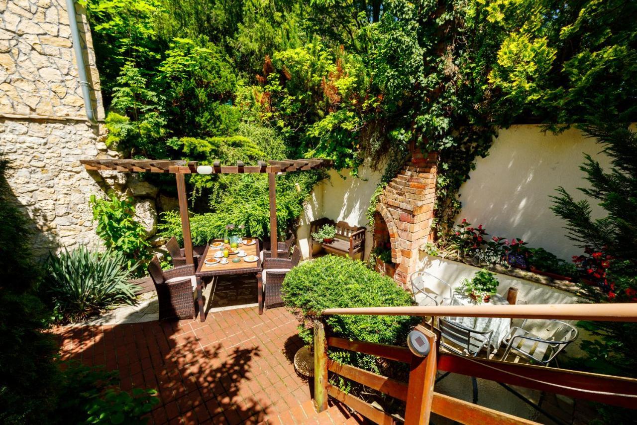 Villa Muzsa Deluxe Balatonfüred Exteriör bild